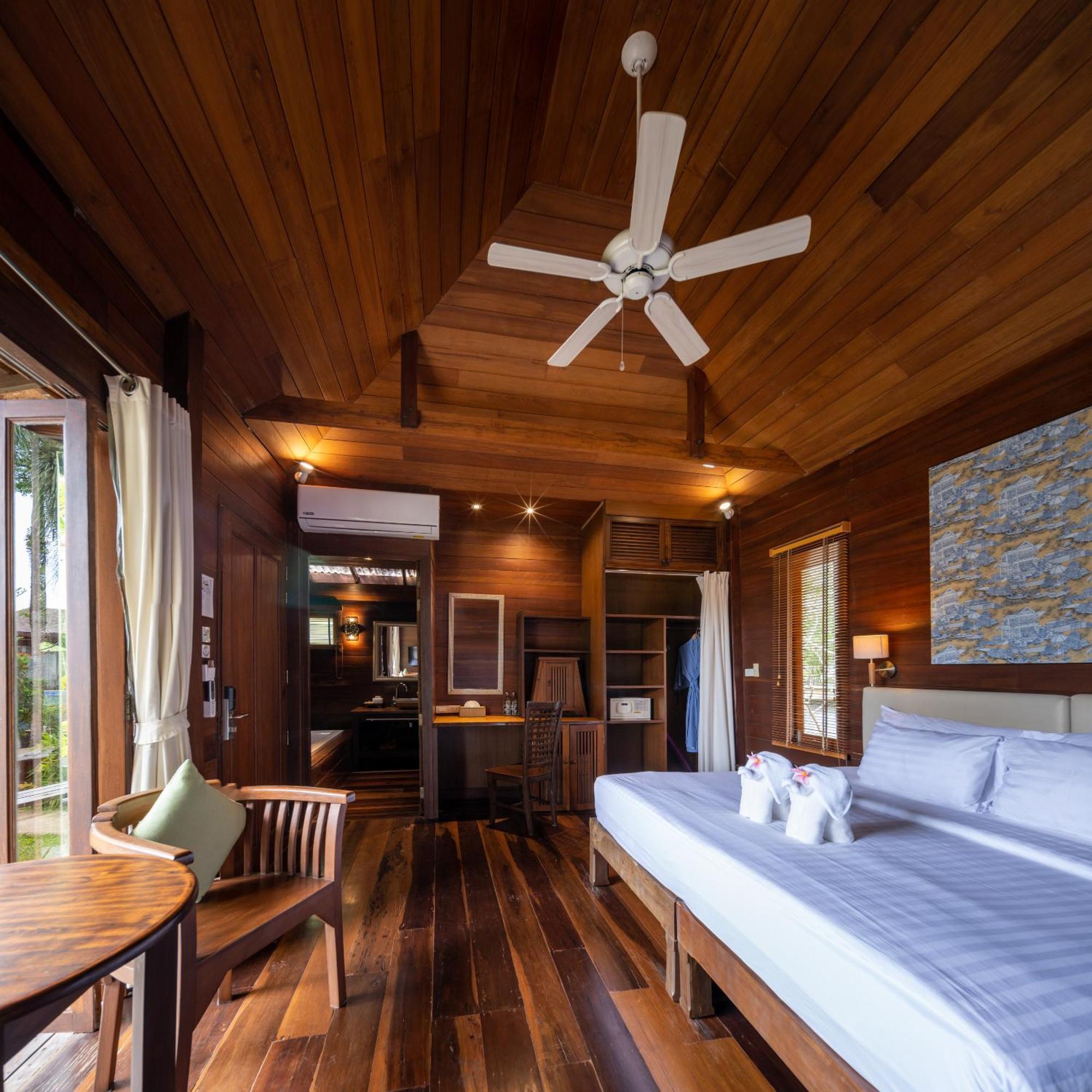 Gajapuri Курортный комплекс 4*
